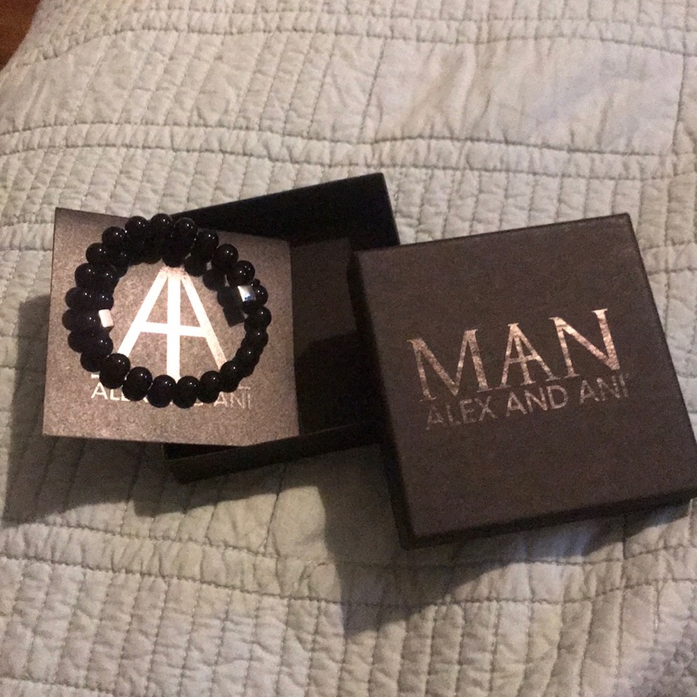 NWT Men’s Alex and Ani Beaded Gemstone Wrap, Onyx